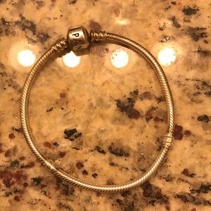 Pandora bracelet ***offers welcome***